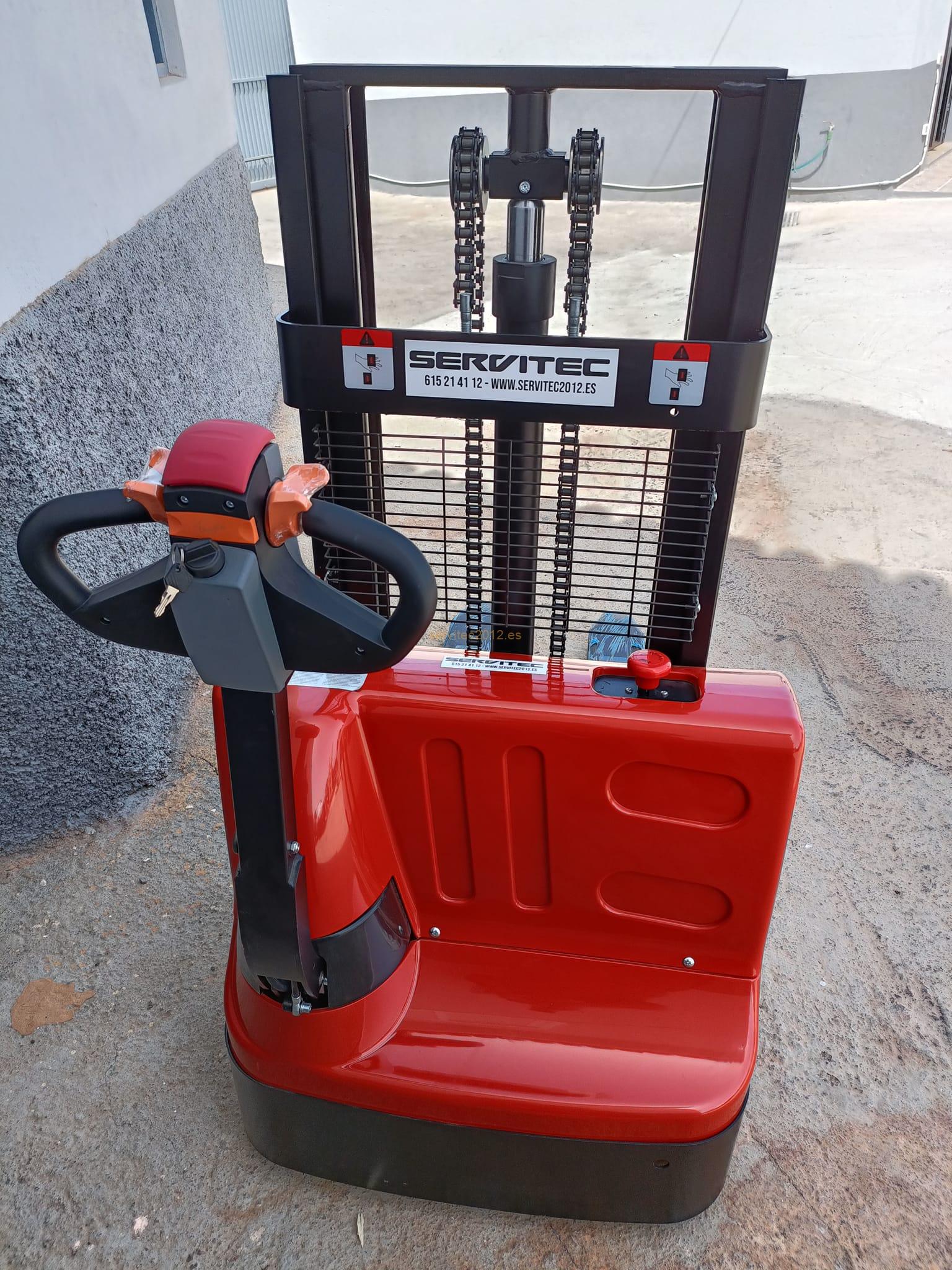 Apilador Eléctrico E.F.1500 KG MASTIL CORTO - Imagen 10
