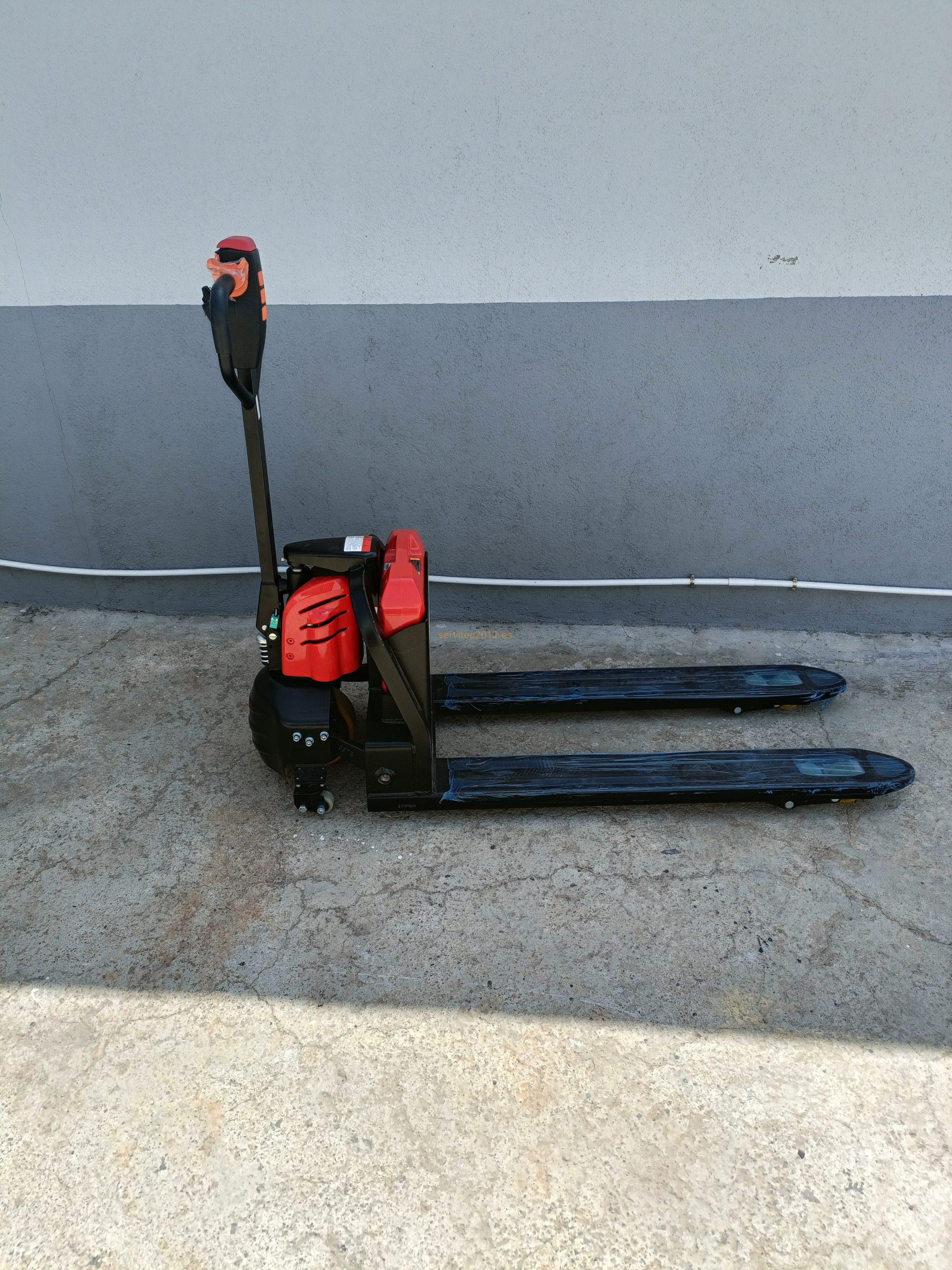 Transpaleta Eléctrica E.F.1500 kg