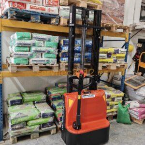 Apilador E.F. 1200 kg Triplex 4300 mm