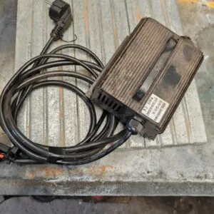 Cargador de bateria litio Transpaletas Heli