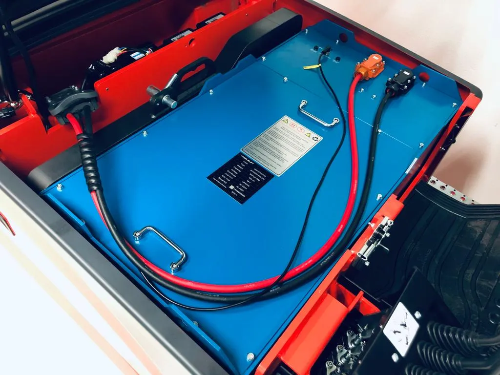 Carretilla E.F. Eléctrica FE3D20N LI-ON - Imagen 4