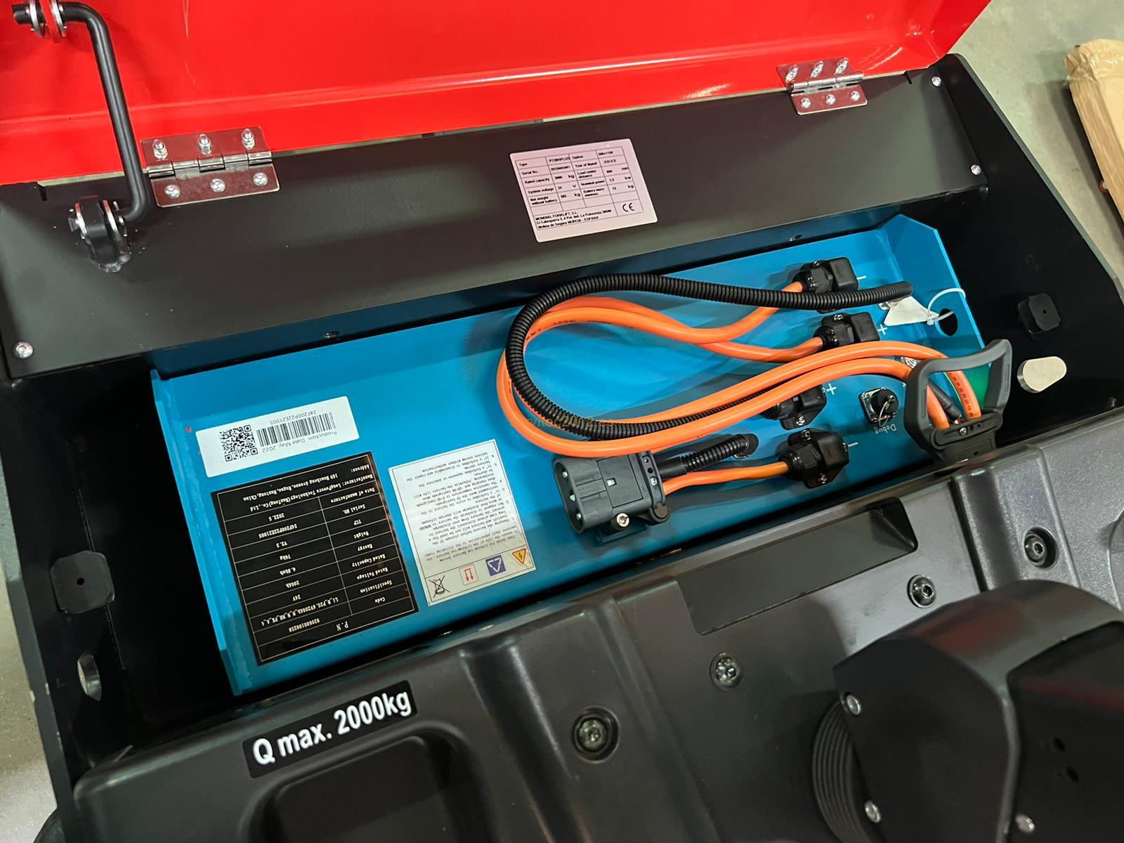 Transpaleta Eléctrica con Plataforma E.F.PTHPLUS (litio) - Imagen 7