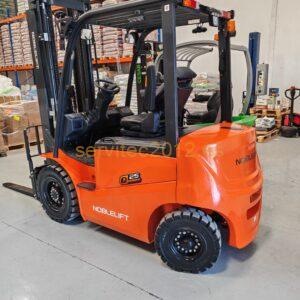 Carretilla Electrica de Litio de cuatro ruedas FE4P25Q
